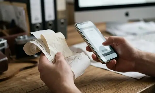 Paper Receipts vs Digital Receipts: Which Should You Keep?